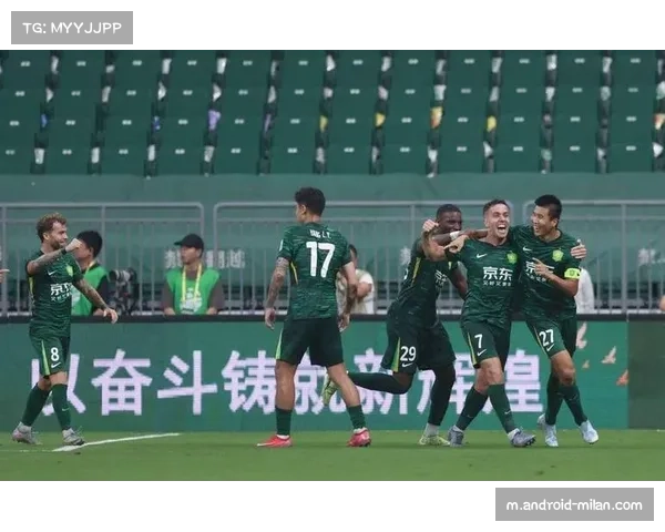 邓捷夫国安青训新星,边路伤病危机提供上位机会